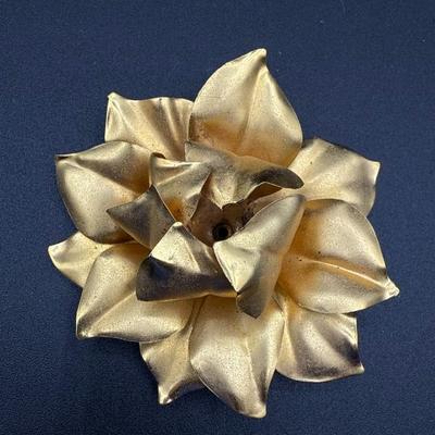 Sale Photo Thumbnail #586