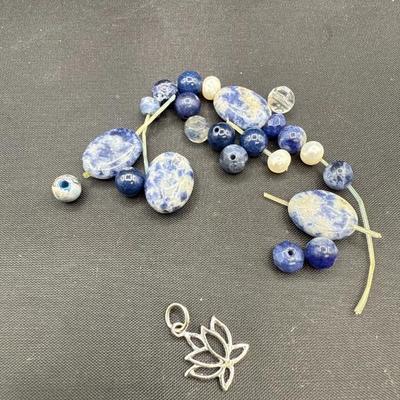 Sale Photo Thumbnail #391