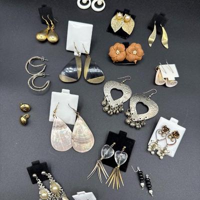 Sale Photo Thumbnail #272