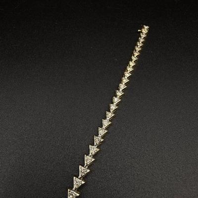 Sale Photo Thumbnail #192