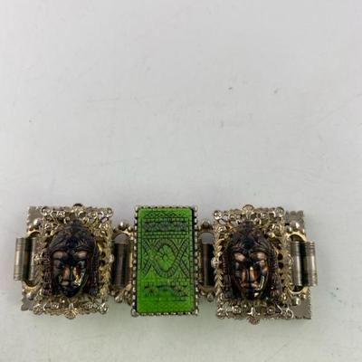 Sale Photo Thumbnail #765