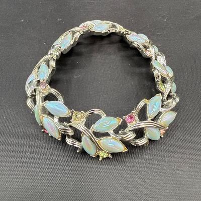 Sale Photo Thumbnail #405