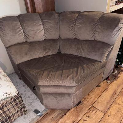 Sale Photo Thumbnail #25