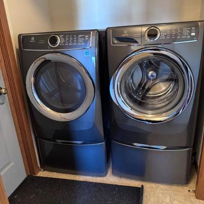 Sale Photo Thumbnail #6