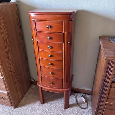 Sale Photo Thumbnail #34