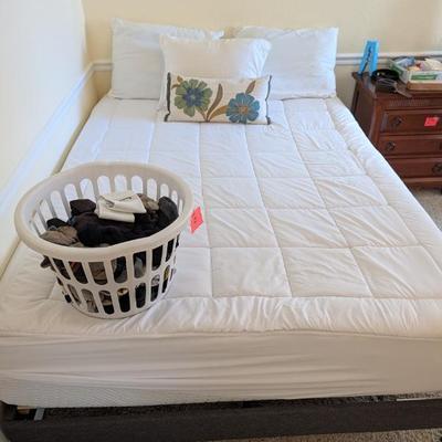 Sale Photo Thumbnail #46