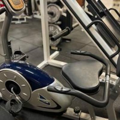 Sale Photo Thumbnail #98