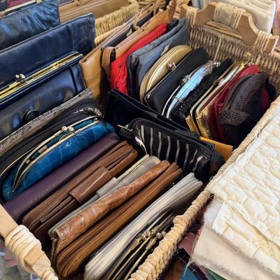 Sale Photo Thumbnail #82