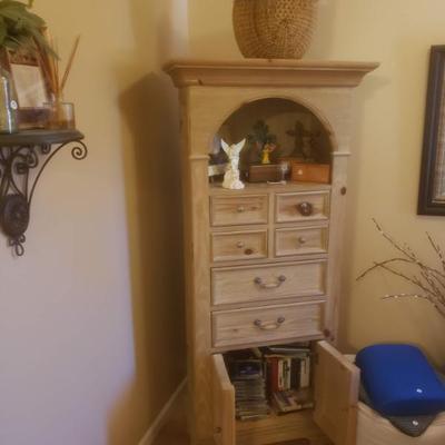 Sale Photo Thumbnail #177