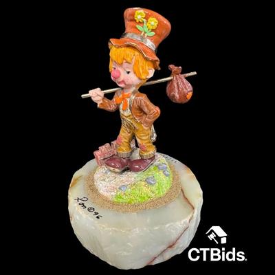MW510 - Ron Lee 6.5 Inch, 1996, Clown Hobo Sculpture, Onyx Base. Signed, Numbered,  Ins