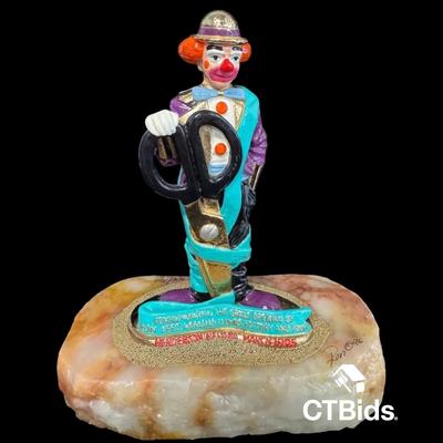 MW509- Ron Lee  7.5 Inch, 1995, Grand Opening Commemorative Sculpture, Onyx Base. Signed/Numbered