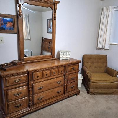 Sale Photo Thumbnail #128