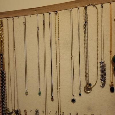 Sale Photo Thumbnail #22