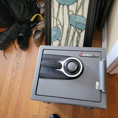 Sale Photo Thumbnail #114