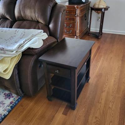 Sale Photo Thumbnail #183