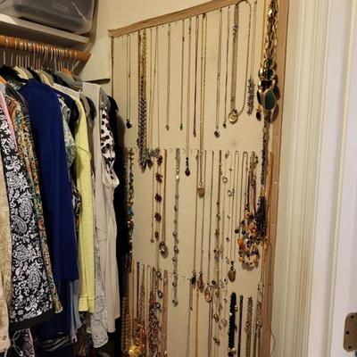 Sale Photo Thumbnail #125