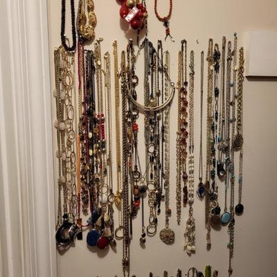 Sale Photo Thumbnail #124