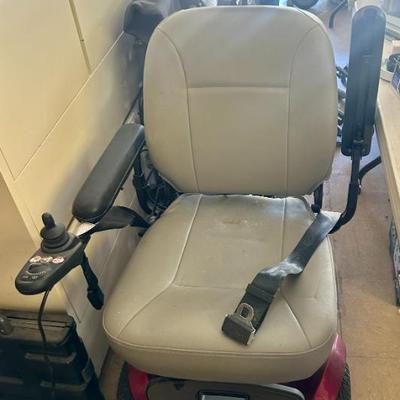 Sale Photo Thumbnail #226