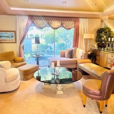 Sale Photo Thumbnail #194