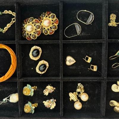 Sale Photo Thumbnail #64