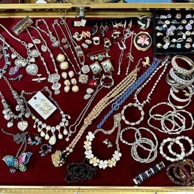 Sale Photo Thumbnail #44