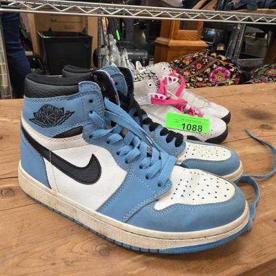 Sale Photo Thumbnail #140