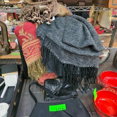 Sale Photo Thumbnail #368