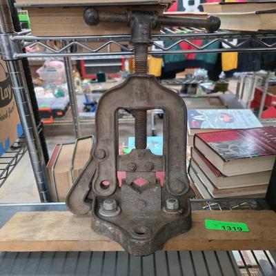 Sale Photo Thumbnail #373