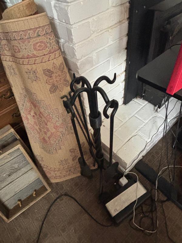 Sale Photo Thumbnail #12