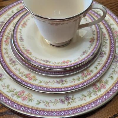 Sale Photo Thumbnail #30