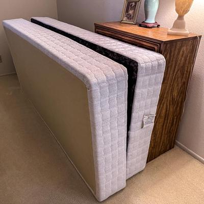 Sale Photo Thumbnail #18