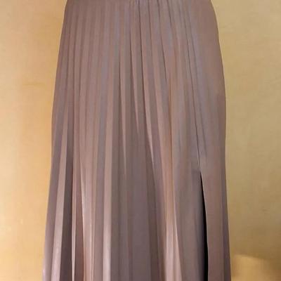 Elie Tahari Camel Faux Leather Pleated Midi Skirt, Size 10