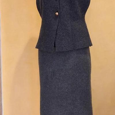 Zara Charcoal Gray Wool-Blend Sleeveless Vest and Skirt Set, Size L