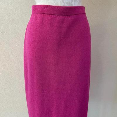 St. John Collection Pink Wool Blend Knit Skirt – Size M