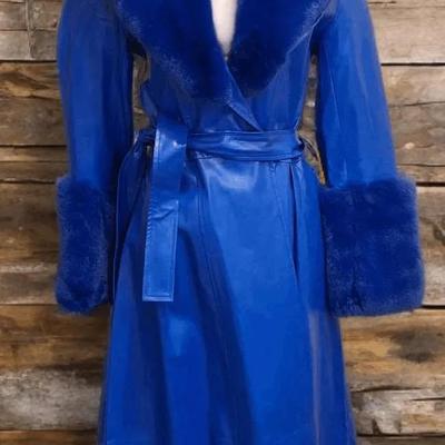 Jayley Collection Blue Faux Fur Trim Leather Trench Coat – Size Unknown
