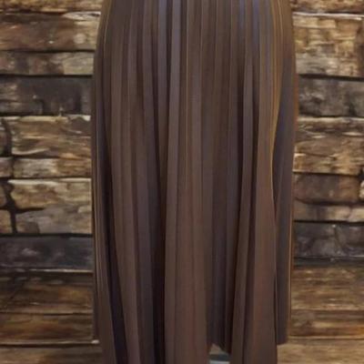 NWT Elie Tahari Size 10 Chocolate Brown Pleated Faux Leather Maxi Skirt 