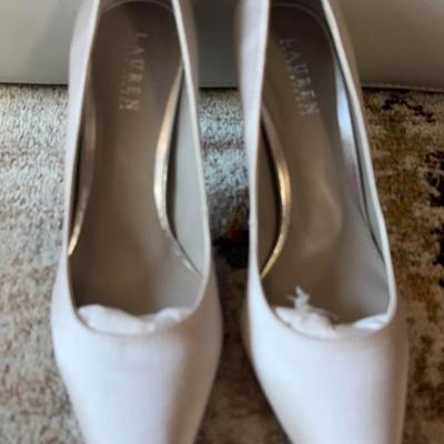Lauren Ralph Lauren Ivory Satin Pointed-Toe Heels Size 11