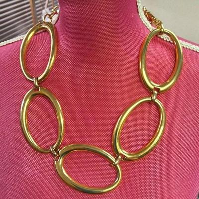 Bold Gold-Tone Oval Link Statement Necklace