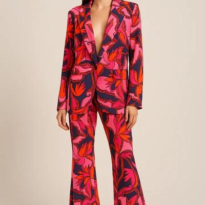 Never Fully Dressed Bold Floral Pantsuit – Size 12 – Statement Set
