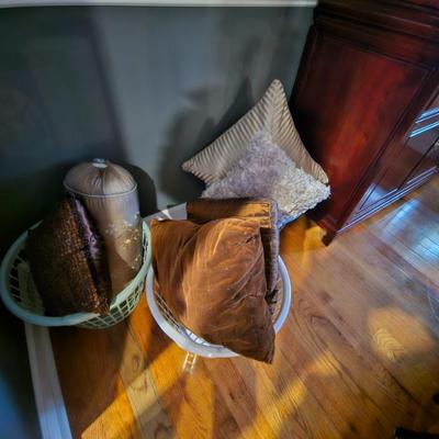 Sale Photo Thumbnail #70