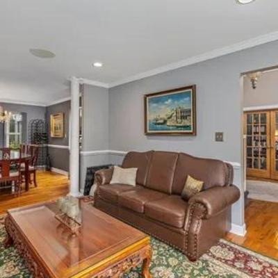 Sale Photo Thumbnail #6