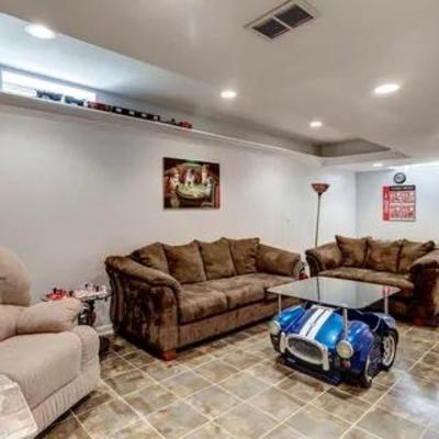 Sale Photo Thumbnail #23