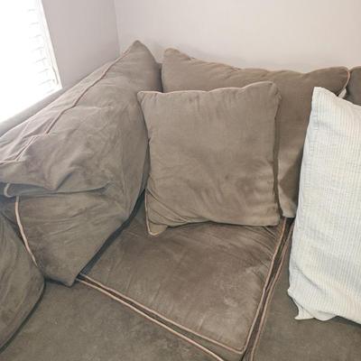 Sale Photo Thumbnail #146