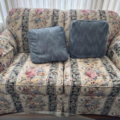 Sale Photo Thumbnail #84