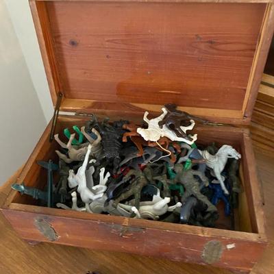 Sale Photo Thumbnail #52