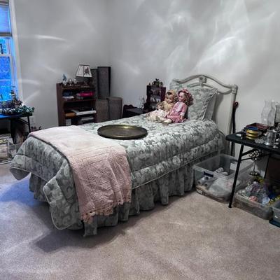 Sale Photo Thumbnail #17