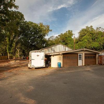 Sale Photo Thumbnail #35