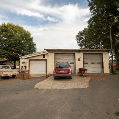 Sale Photo Thumbnail #34