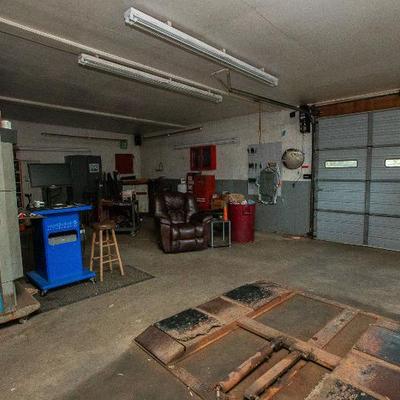 Sale Photo Thumbnail #44