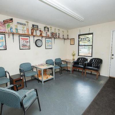 Sale Photo Thumbnail #40